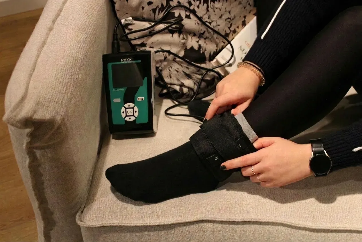 Alquiler de magnetoterapia edema óseo equipo profesional
